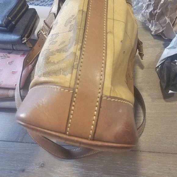 Vintage Map Print Leather Bucket Bag - Picture 6 of 14